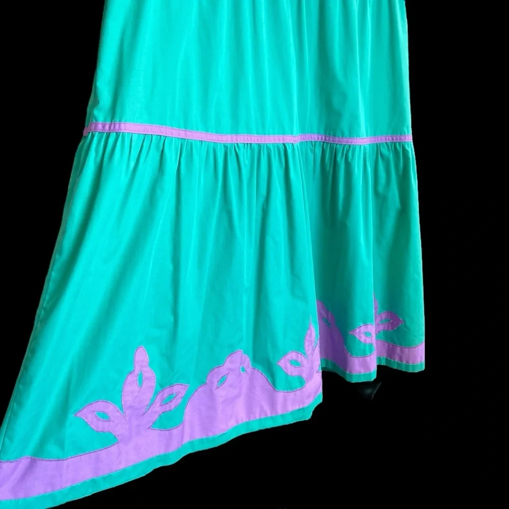 Vintage Bevlin Hawaiian Muumuu Dress Ruffle Mermaid Appliqué Medium - Picture 4 of 7